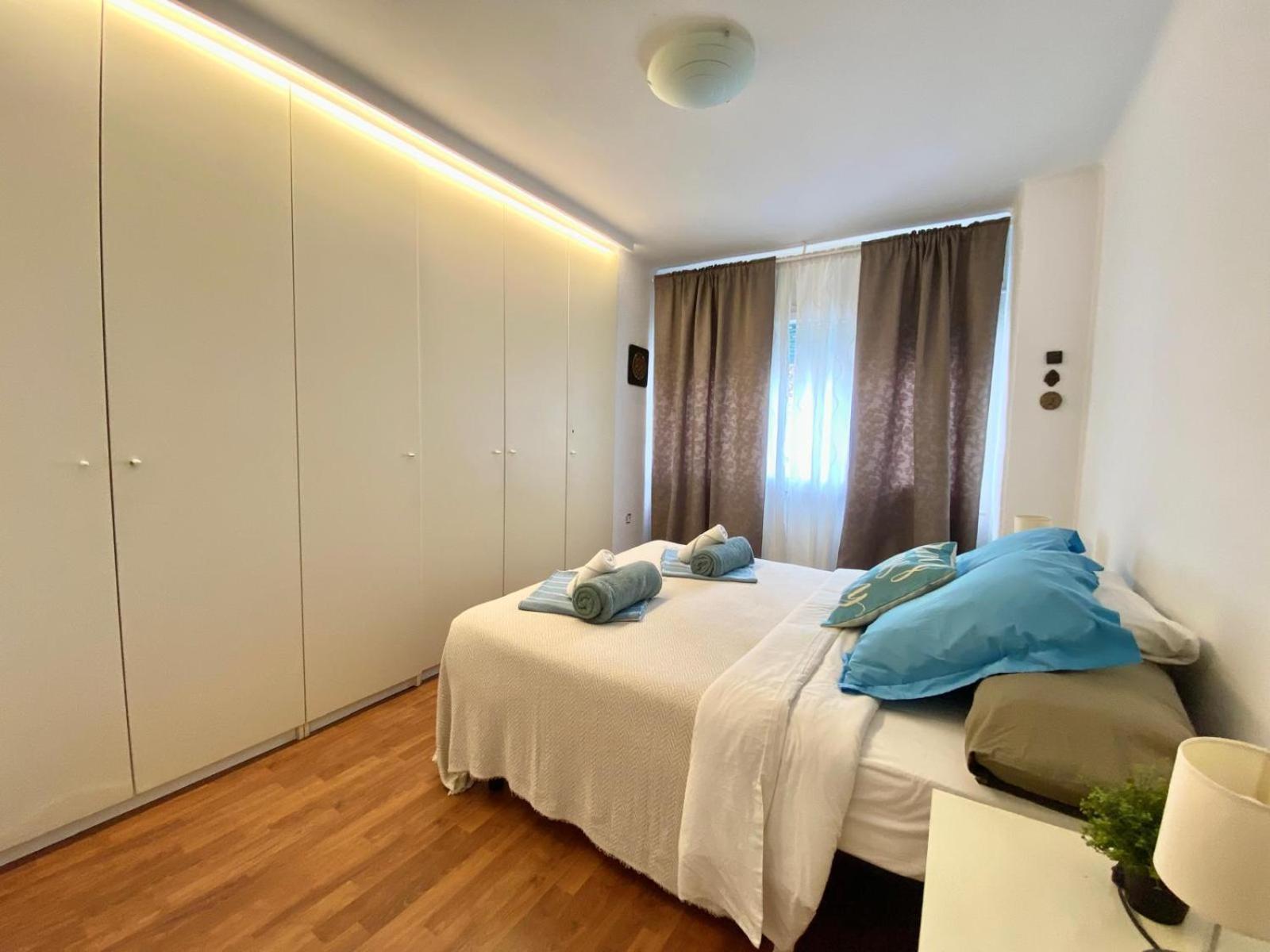 Migjorn Apartment A Place In The Heart Of Sitges Esterno foto