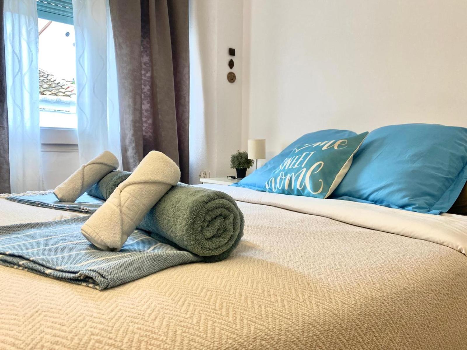 Migjorn Apartment A Place In The Heart Of Sitges Esterno foto